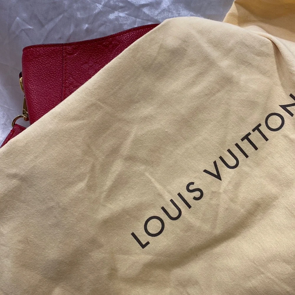 Authentic Louis Vuitton Bagatelle Empreinte Hobo handbag - Picture 13 of 14